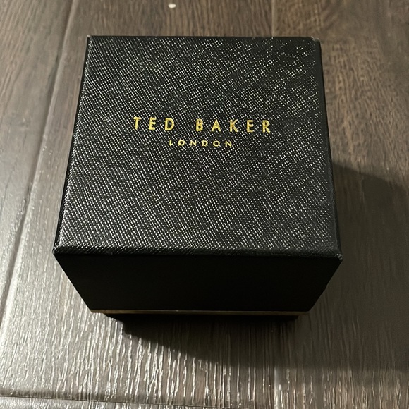 Ted Baker Leather Watch - Picture 2 of 7